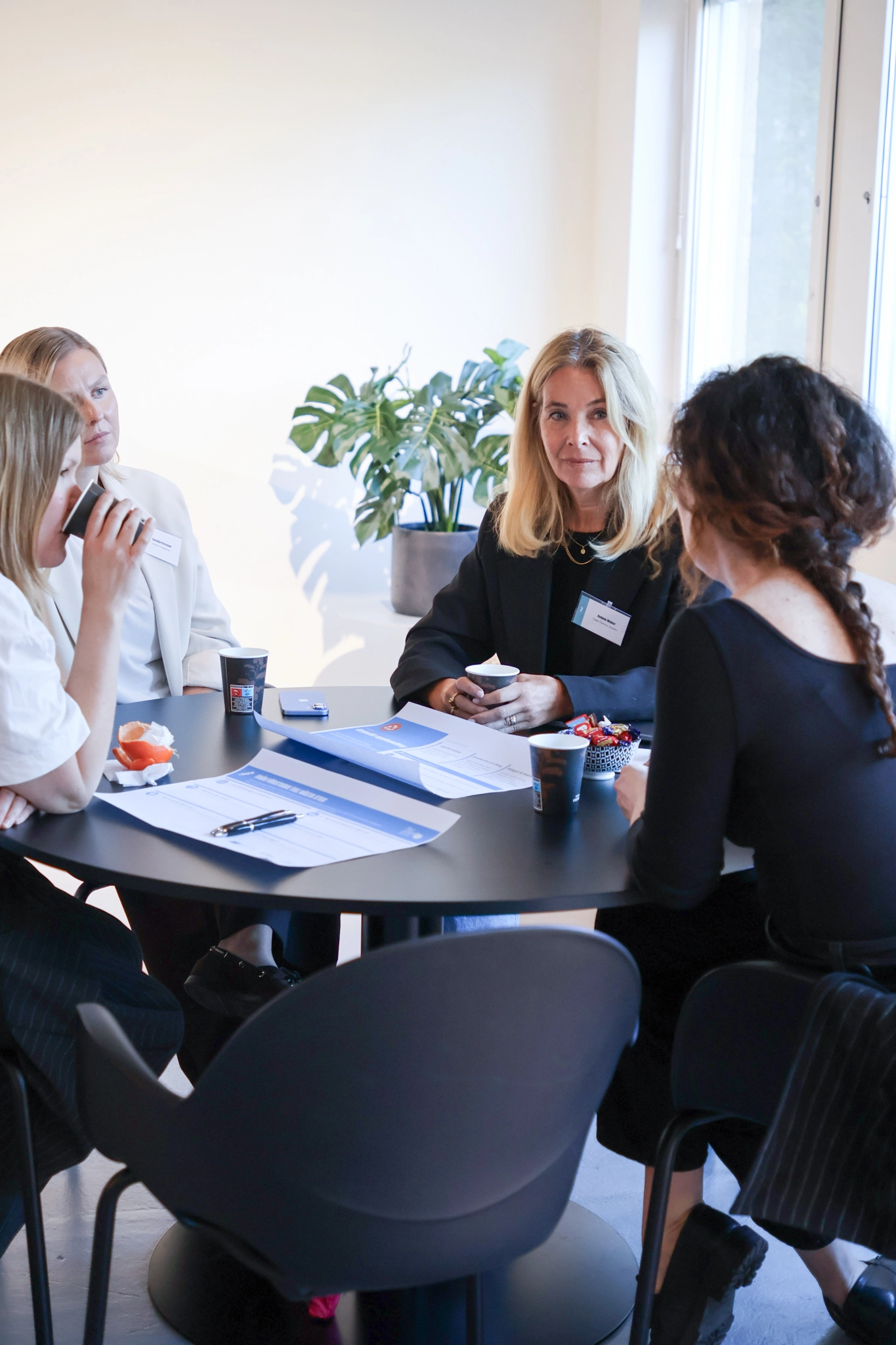 Slutseminarium om förstudien i Slut cirkeln textil. Foto: Malin Wasström – Rundabordssamtal hos Nordiska textilakademin